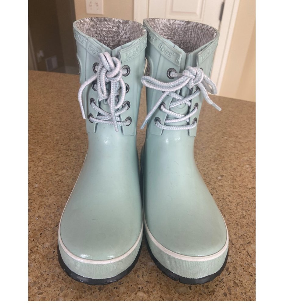 Used Bogs = Amanda Plush Kids Boots, Size 3